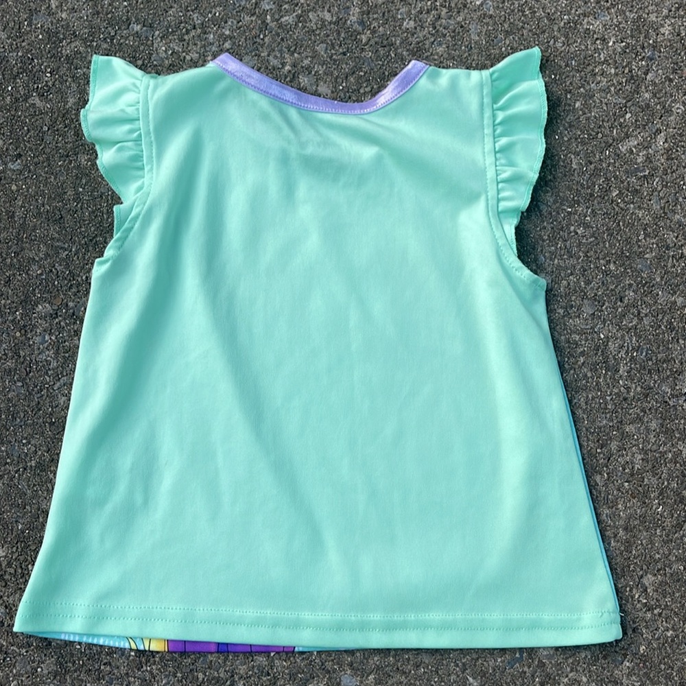 Disney Princess Pajama Set. - Picture 4 of 7